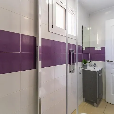 Apartment Paseo Maritimo Deluxe By The